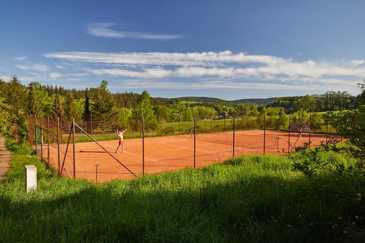 Camp Dolce Hotell Trutnov Eksteriør bilde