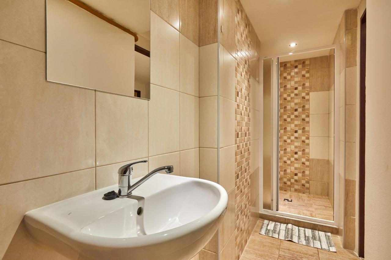 Camp Dolce Hotell Trutnov Eksteriør bilde